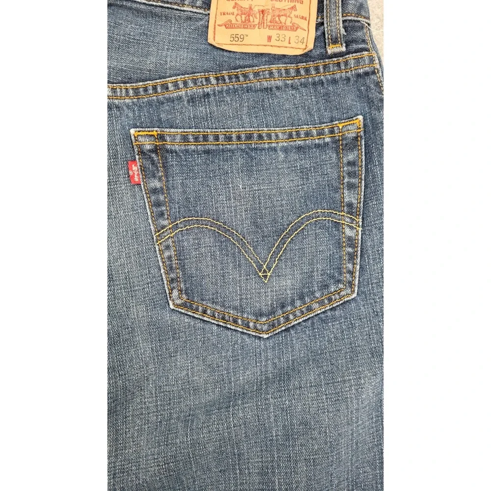 Levis 559 Relaxed Straight Jeans Mens 33x34 Medium Wash Blue 100% Cotton Denim